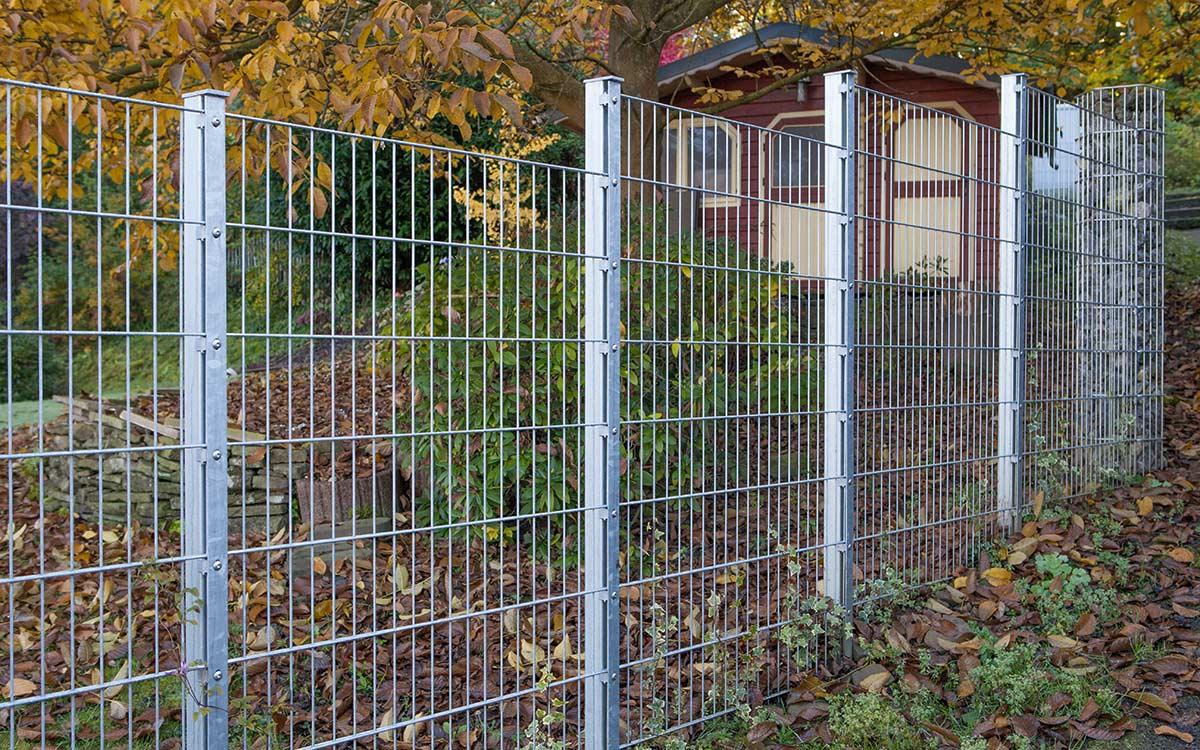 Doppelstabmattenzaun 6/5/6 mit Pfosten Modell MORITZ Übersicht
