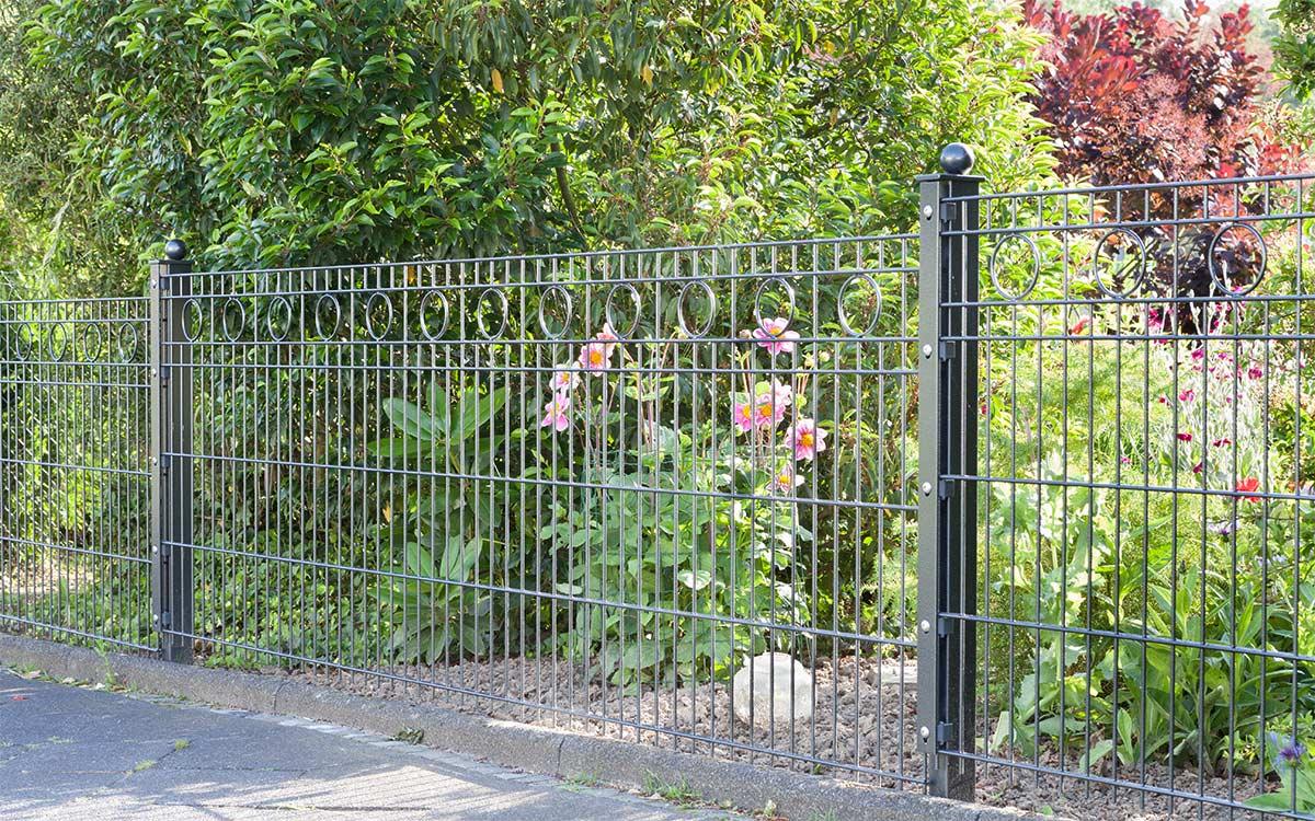 Doppelstabmattenzaun 6/6/6 mit Pfosten Modell ROM Übersicht