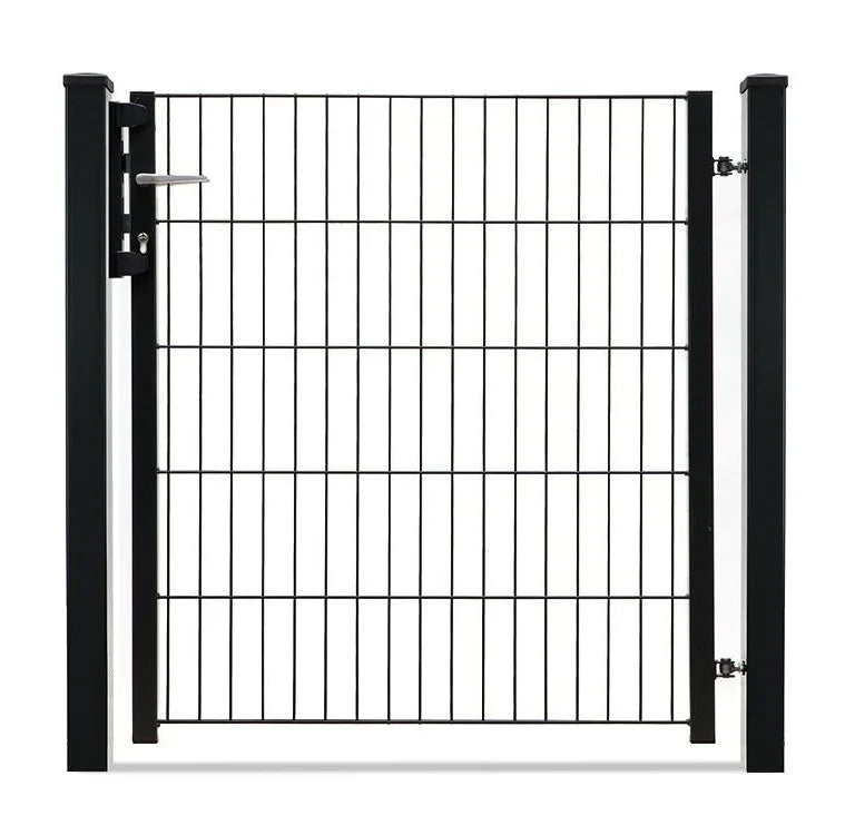 Schwarzes einflügeliges Metall Gartentor mit modernem Gitterdesign, stabilen Pfosten, Außenbereich