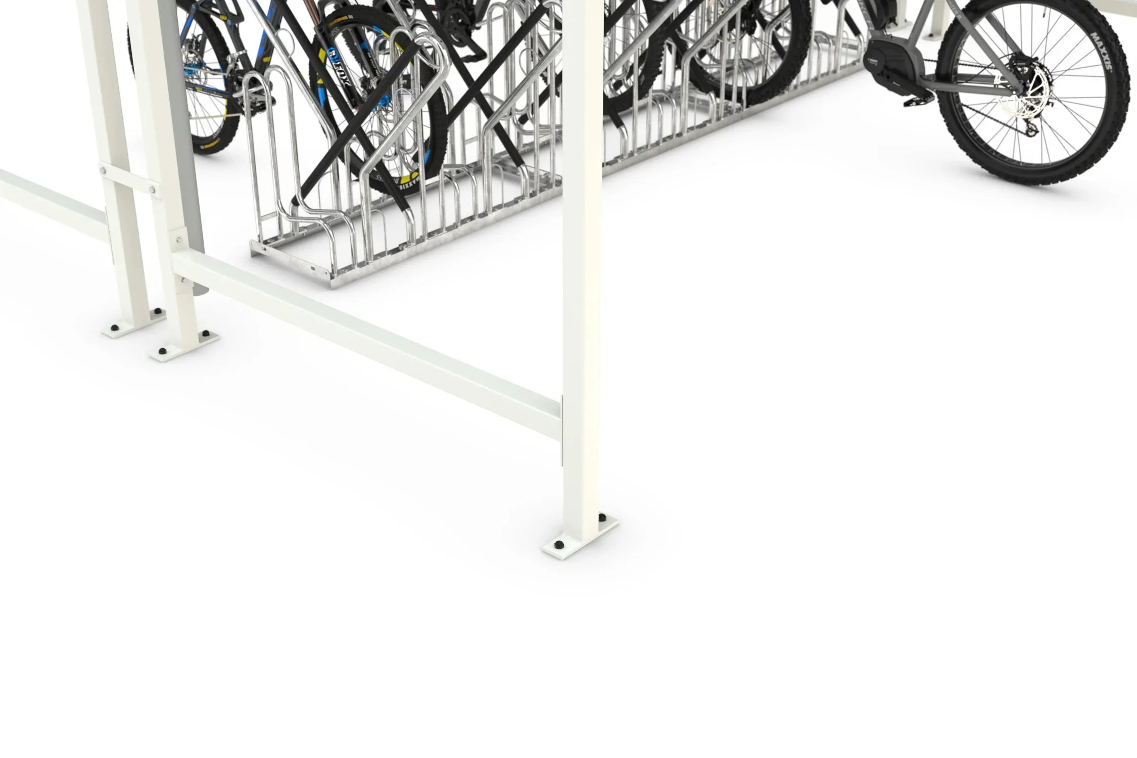 Detailaufnahme Metallüberdachung mit Fahrradständer und Fahrrädern, stabile Konstruktion