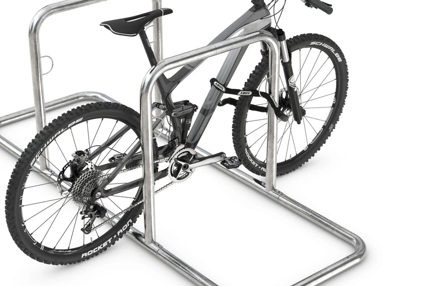 Fahrradanlehnsystem aus Metall mit Mountainbike, stabiler Fahrradständer für mehrere Fahrräder