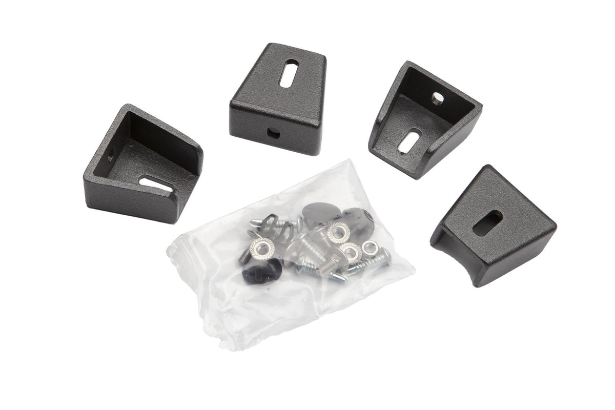 Verbindungsset SELECT+ mit vier Montage-Elementen aus Aluminium und Befestigungsschrauben in DB703