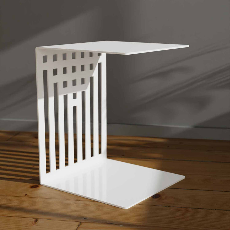 Beistelltisch EVOC 04 aus Metall in C-Form, Weiß – Made in Germany