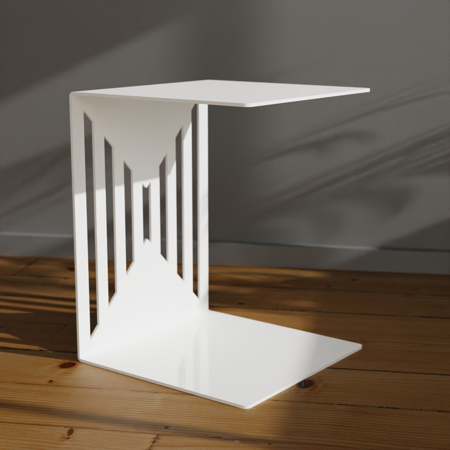 Beistelltisch EVOC 13 aus Metall in C-Form, Weiß – Made in Germany
