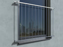 Fenstergitter aus Edelstahl für französischen Balkon, schlichtes Design an Außenfassade