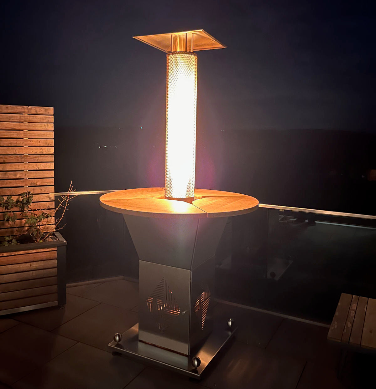Stehtisch beheizbar Pellet Heizpilz Nacht