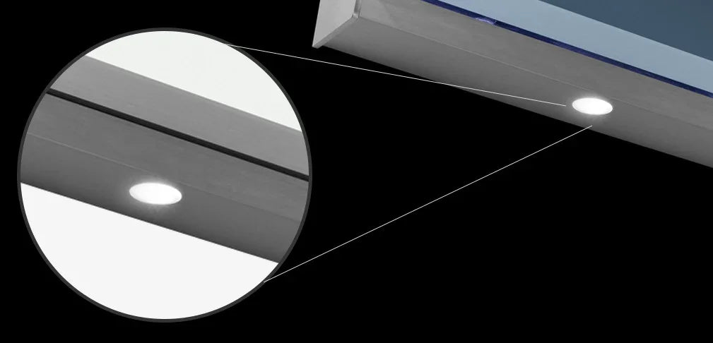 Aluminium Vordach mit integrierter LED-Beleuchtung, Detailansicht der Spotlights